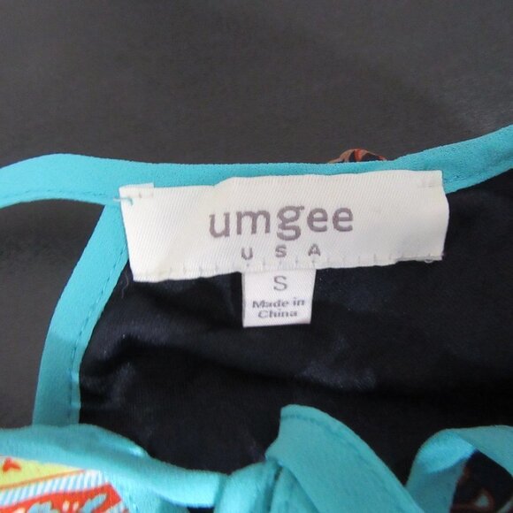 Umgee Boho Cold Shoulder Paisley Blouse Top
New - Picture 7 of 10